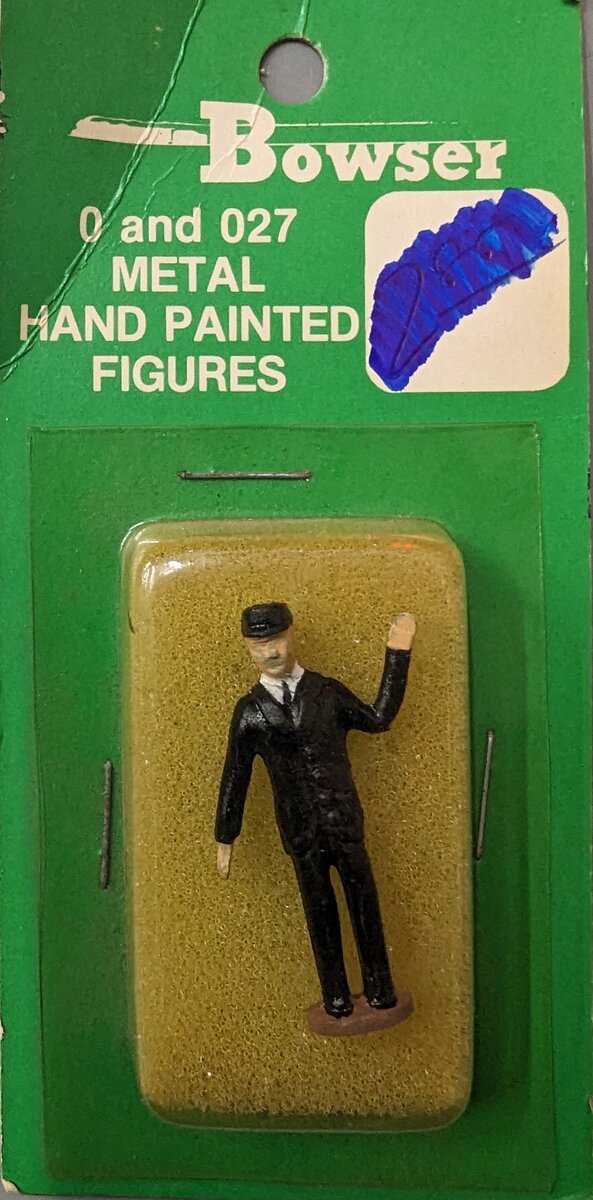 Bowser 1-013749 O/O27 Waving Conductor Hand Painted Figure