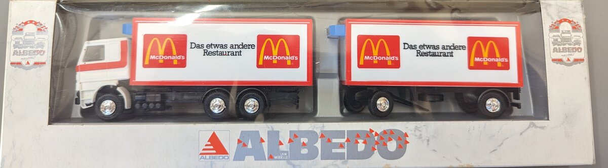 Albedo MCD2 1:87 Scale Miniature Vehicle Scania McDonald's Restaurant Truck