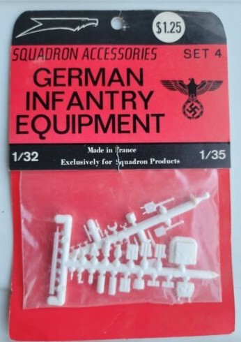 Squadron 4 1:32/1:35 German Infantry Equipment Plastic Set