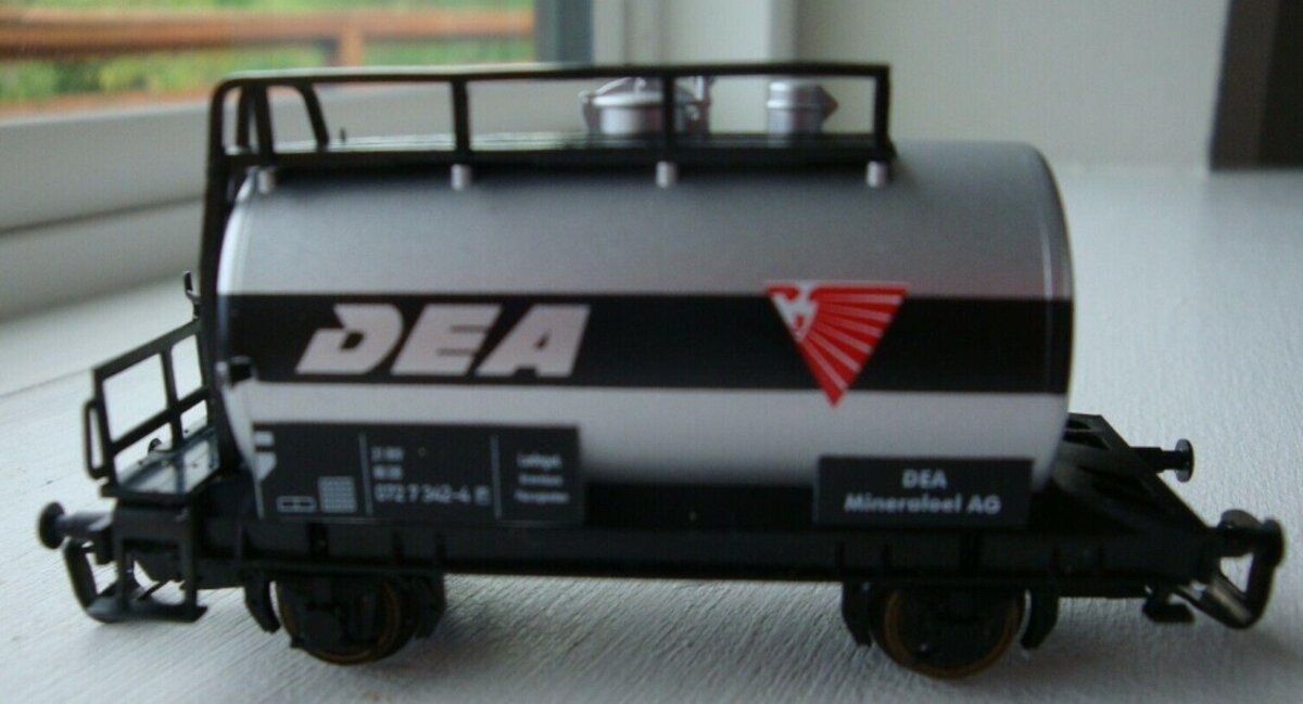 Tillig 14409 1:120 TT Scale 12 mm Plastic DEA Kesselwagen