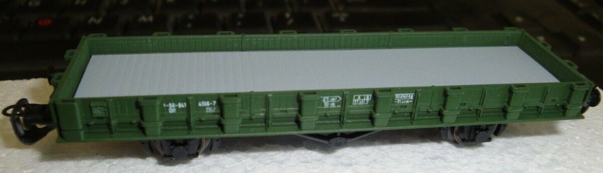 Tillig 14622 TT Scale 1:120 12 mm Bauzug Rungenwagen Dr. Worktrain