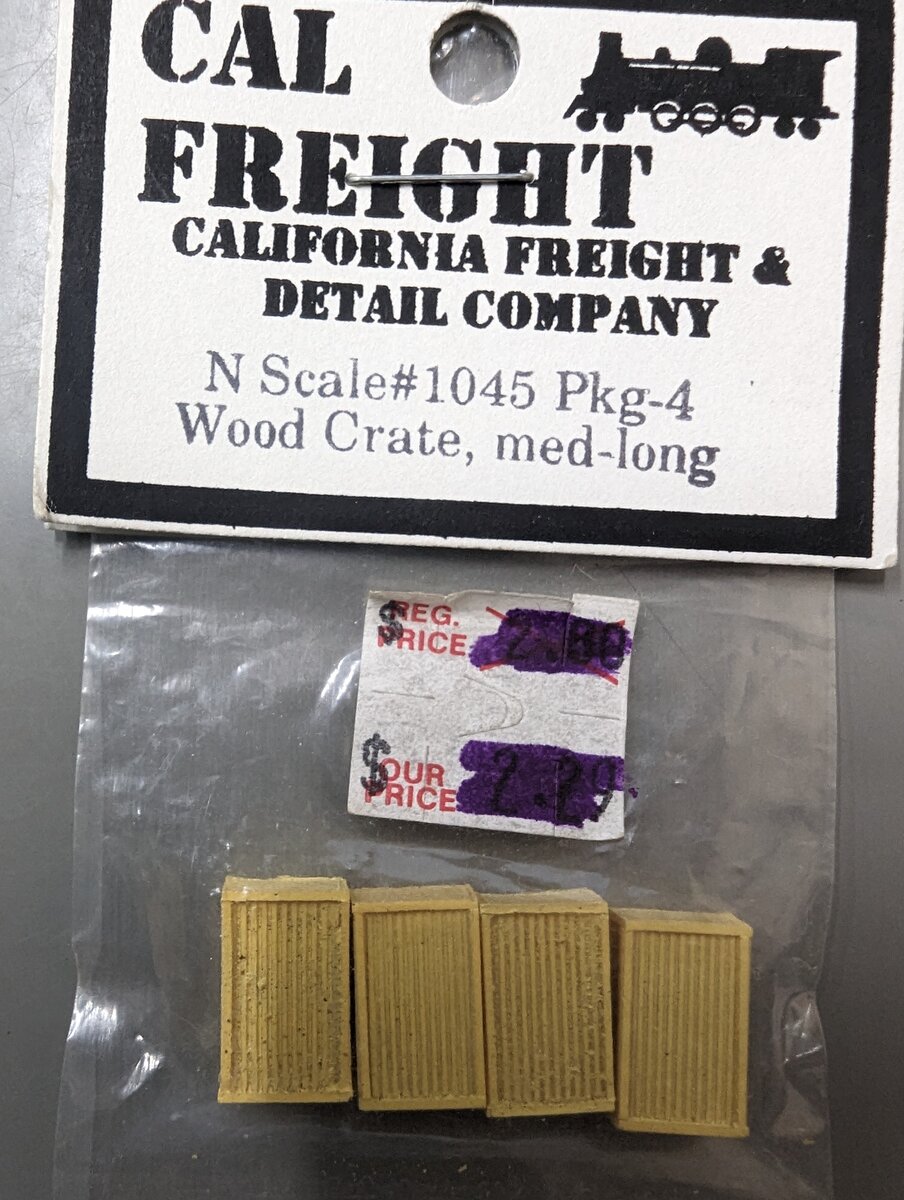 Cal Freight 1045 N Scale Wood Crate Medium-Long (Pack of 4)