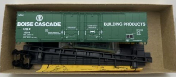 Details West BC-507 HO Boise Cascade 52' Double Plug Door Boxcar Kit