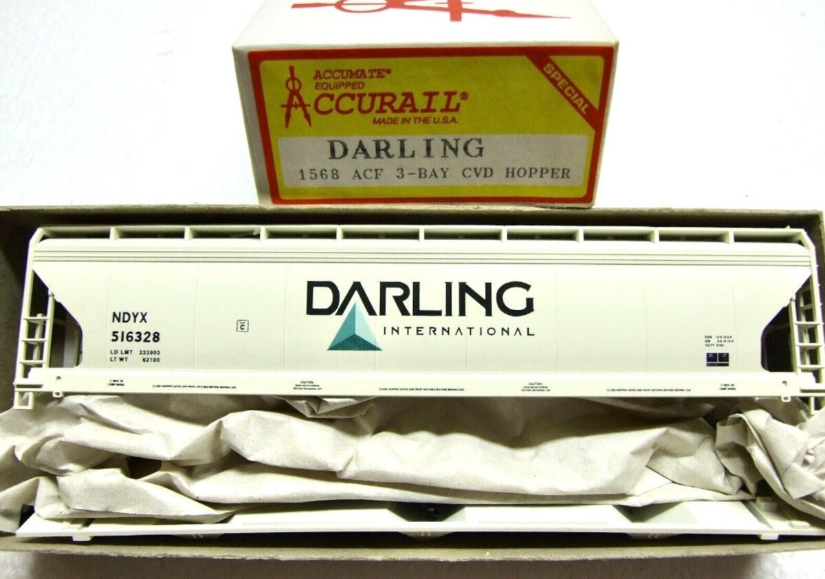 Accurail 1568 HO Darling ACF 3-Bay Covered Hopper #516328 Kit
