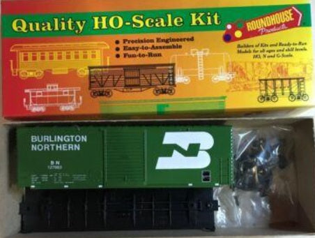 Roundhouse 01103 HO Burlington Northern BN Modern 40' Box Car Kit