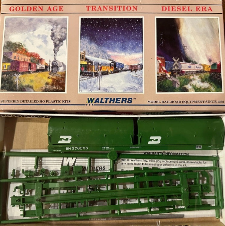 Walthers 932-3885 HO Burlington Northern 55'''' Cushion-Coil Car # 576258 Kit