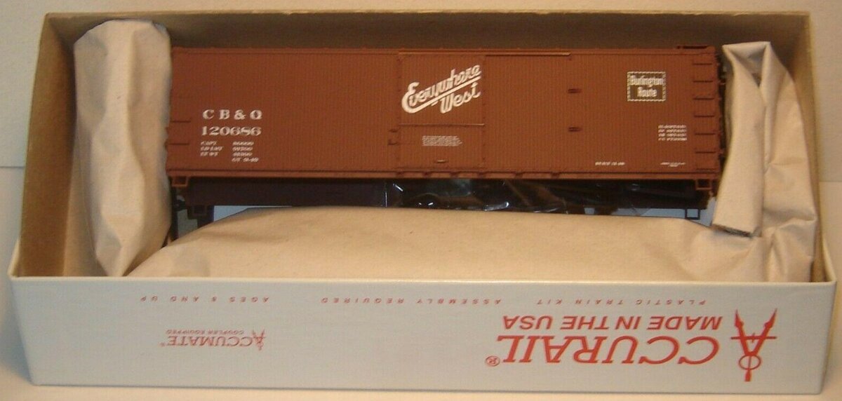 Accurail 4603.1 HO Chicago Burlington & Quincy CB&Q 40' USRA Double Shth Box Kit