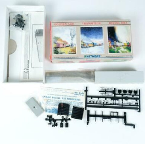 Walthers 932-2550 HO Undecorated 40' Meat Reefer Kit