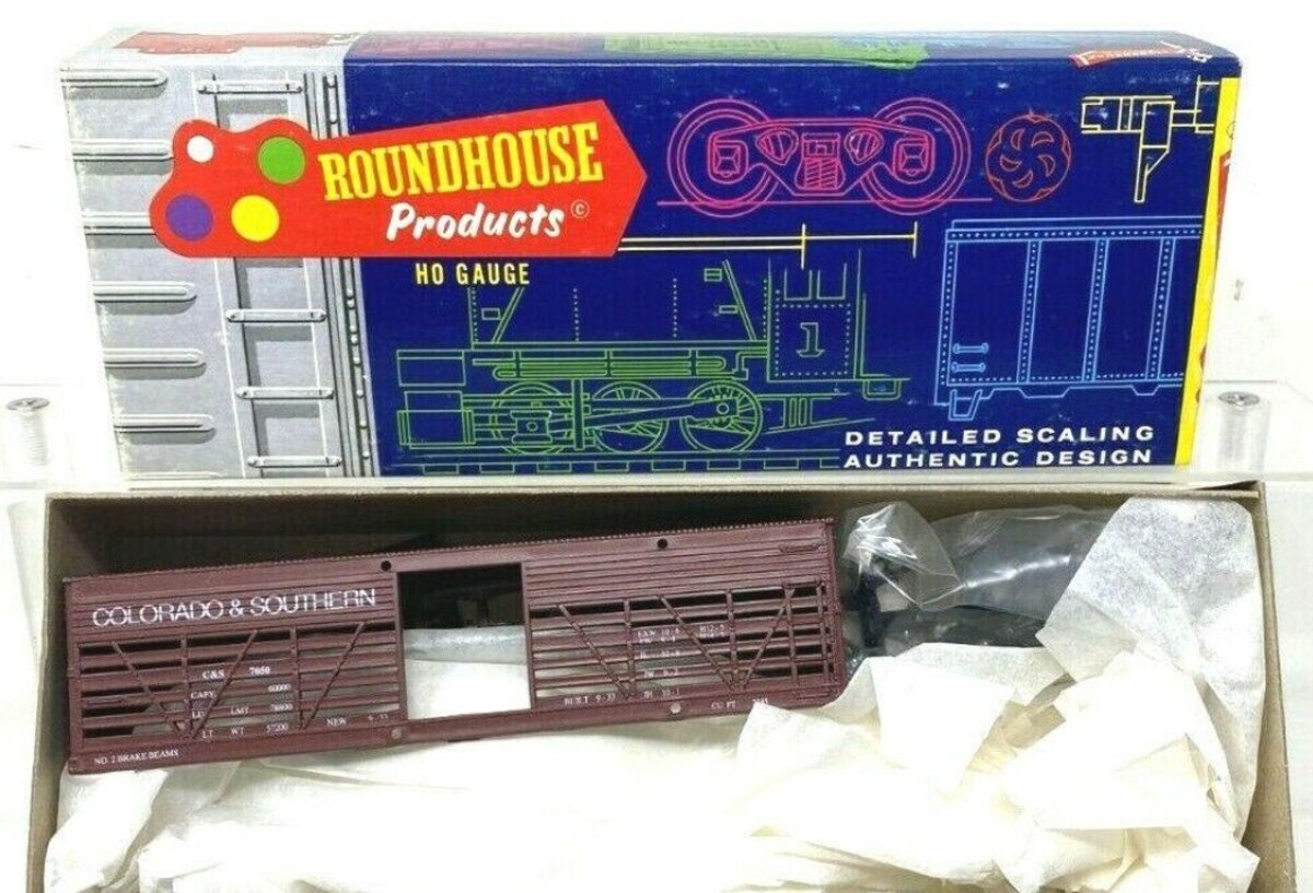 Roundhouse 3269 HO Colorado & Southern C & S Old Time Stock Car Kit