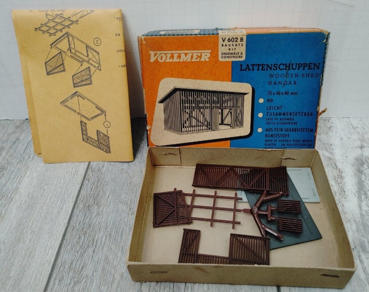 Vollmer V602B HO Scale Wooden Shed Hangar 75 x 40 x 40 mm Kit