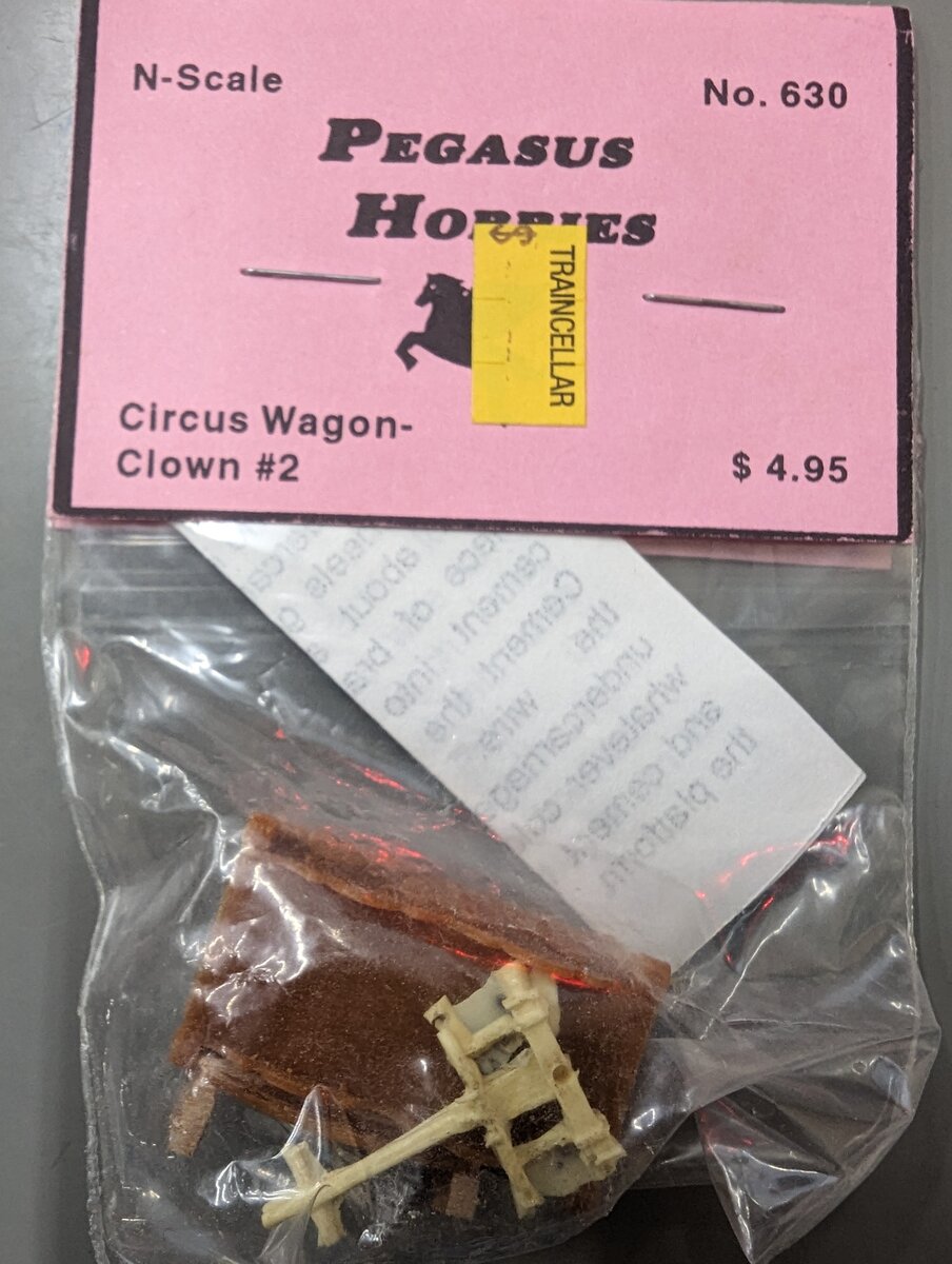 Pegasus Hobby 630 N Scale Clown Circus Wagon #2 Model Kit