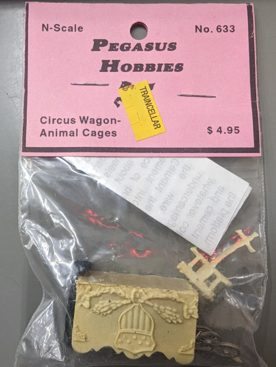 Pegasus Hobby 633 N Scale Animal Cages Circus Wagon Model Kit