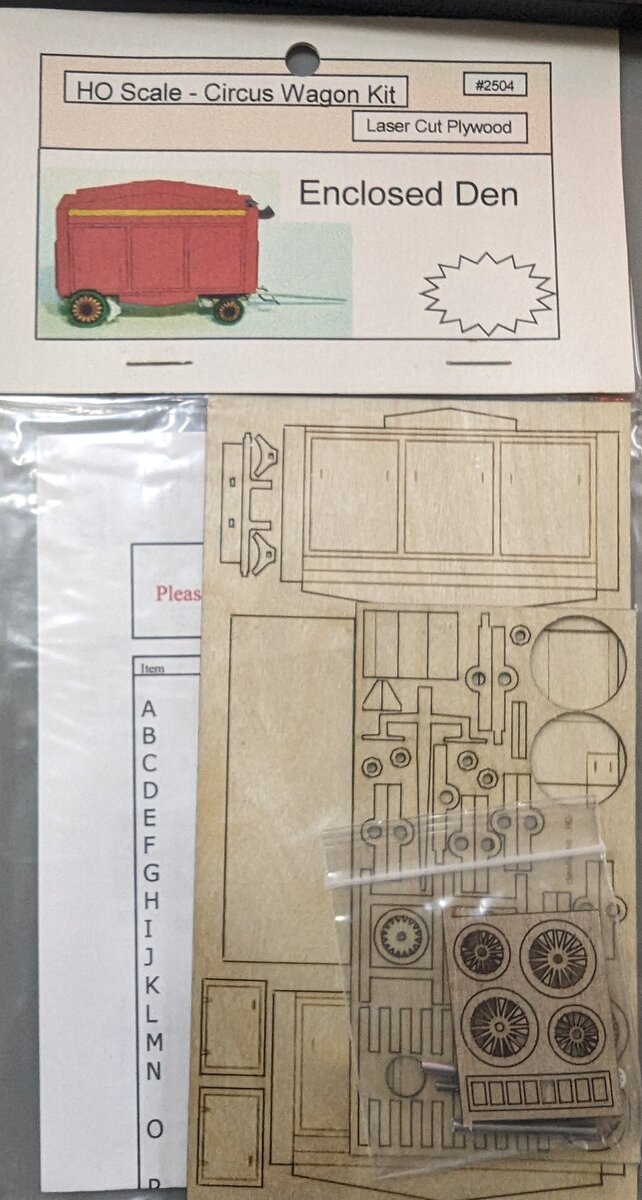 Dietrich Enterprises 2504 HO Enclosed Den Circus Wagon Kit