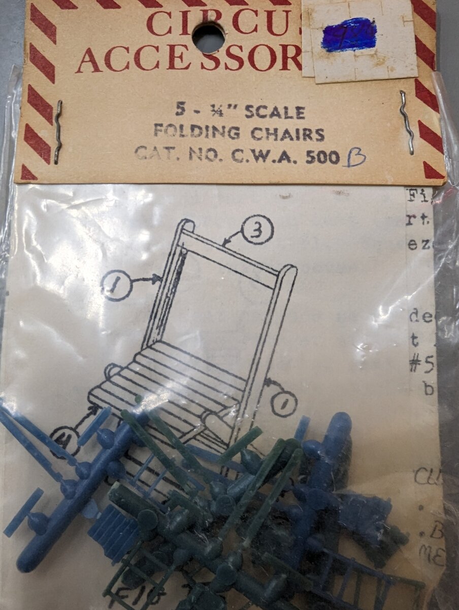 Circus Craft 500B Set of 5-1/4" Scale Folding Chairs