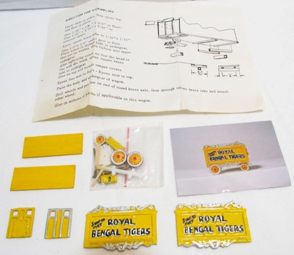 CTM 5 HO Scale Royal Bengal Tigers Kit