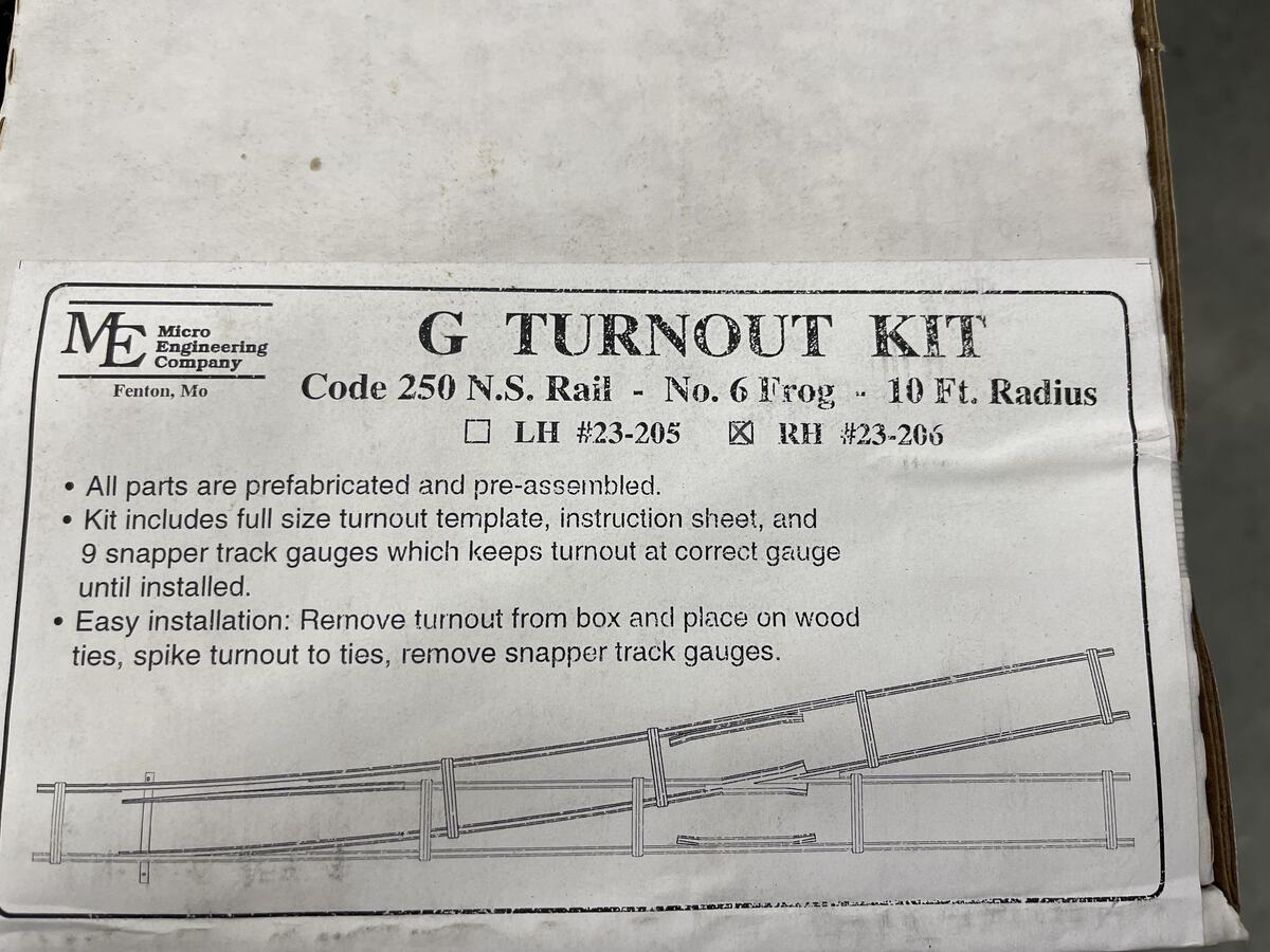 Micro Engineering 23-206 G Scale Right Hand Manual Turnout Kit