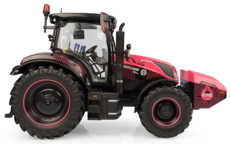 Universal Hobbies 6467 1:32 New Holland T6.180 Methane Tractor Diecast Model