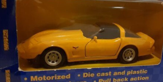 Maisto 21094 1:39 Yellow 1978 Chevrolet Corvette Motorized / Opening Doors