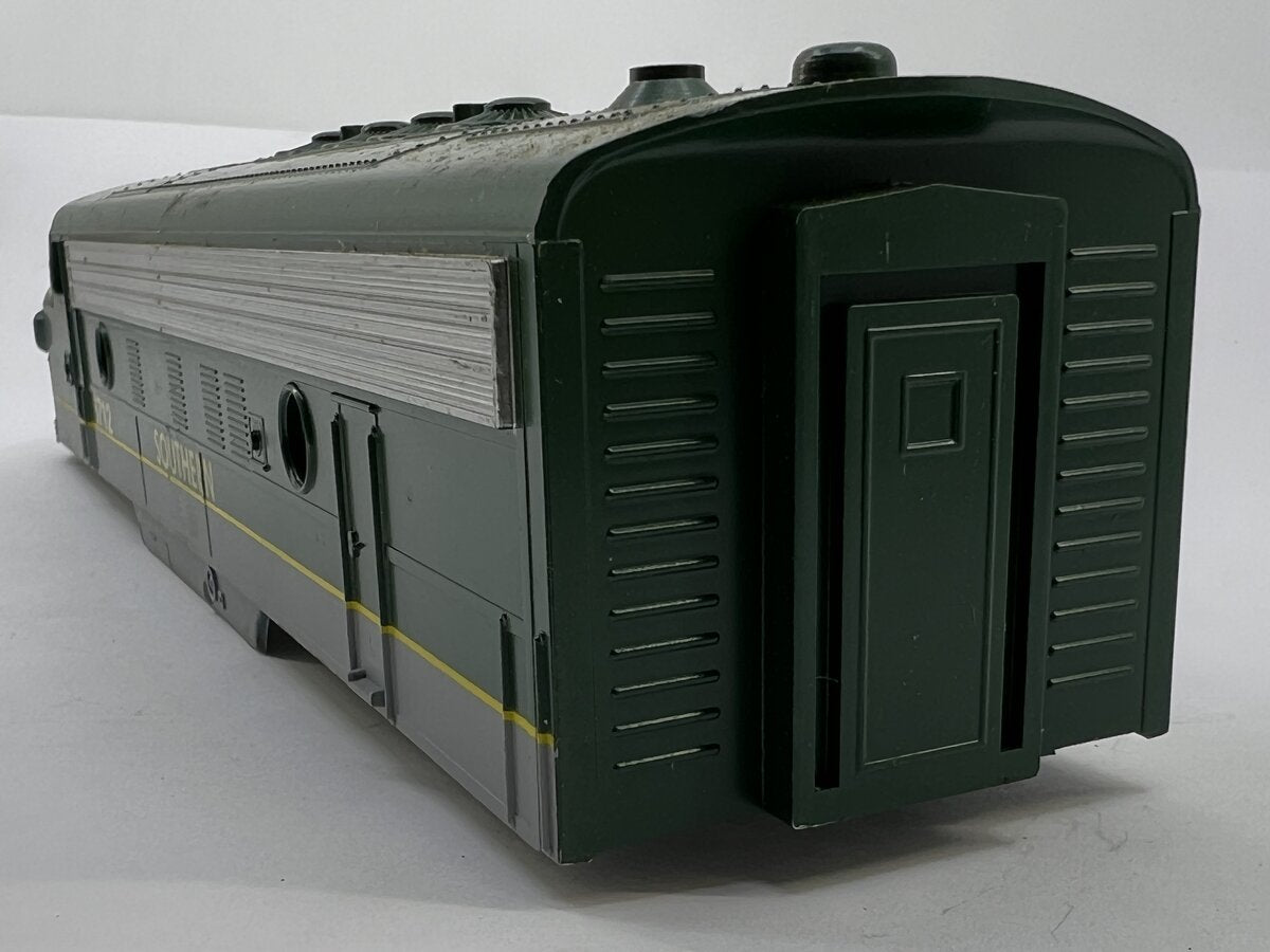 Williams 6712-1 Southern EMD F7 A Body Shell