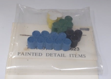 Mr. Plaster 16 HO Scale Stacked Barrels Assorted Colors