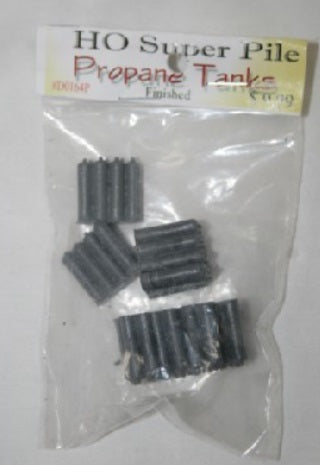 Model Tech Studios D0164P HO Scale Propane Tank Piles Over 60 Tank
