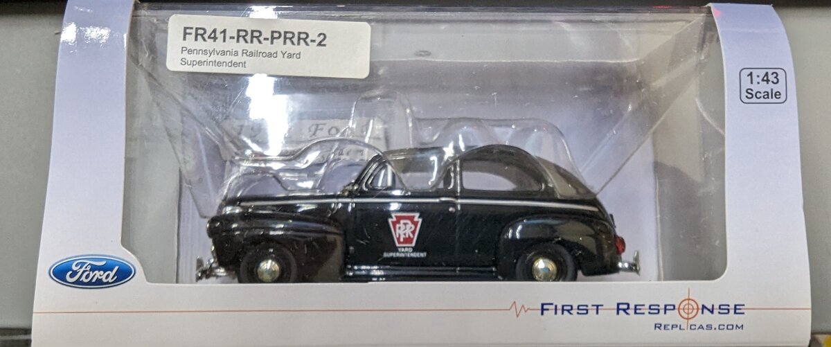 First Response FR41-RR-PRR-2 1:43 Black 1941 Ford Two Door Sedan