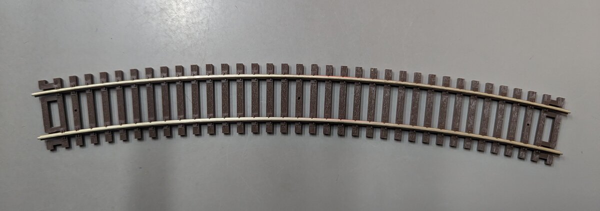 Atlas 0535 HO Code 83 Nickel Silver Rail 22