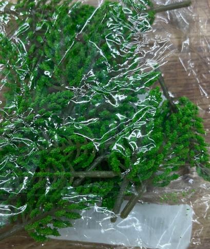 Trainz 458 Plastic Trees without Base 2