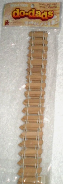 Provo Craft 11-1342 Wood Unpainted Fence 1