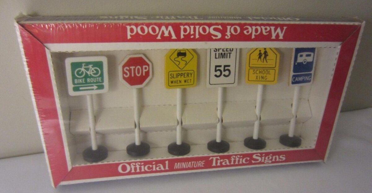 Crestline 776 Traffic Street Sign Solid Wood Approx 5" Tall (Box of 6)