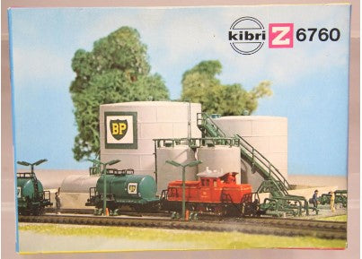 Kibri B-6760 Z Scale BP Oil Tank Center Building Kit
