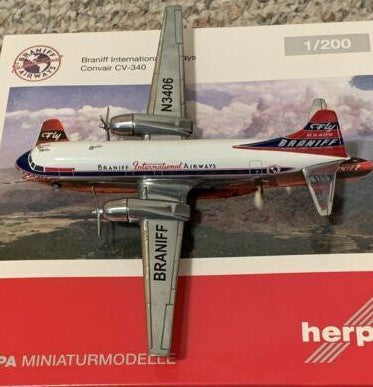 Herpa 559621 1:200 Braniff International Airways Convair CV-340 N3406