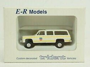 E-R Models 040-90202 HO Scale Union Pacific Suburban Custom Decorated Trident