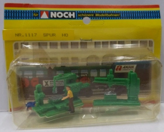 Noch 1117 HO Scale Machine Shop Tools Plastic W/2-Workers