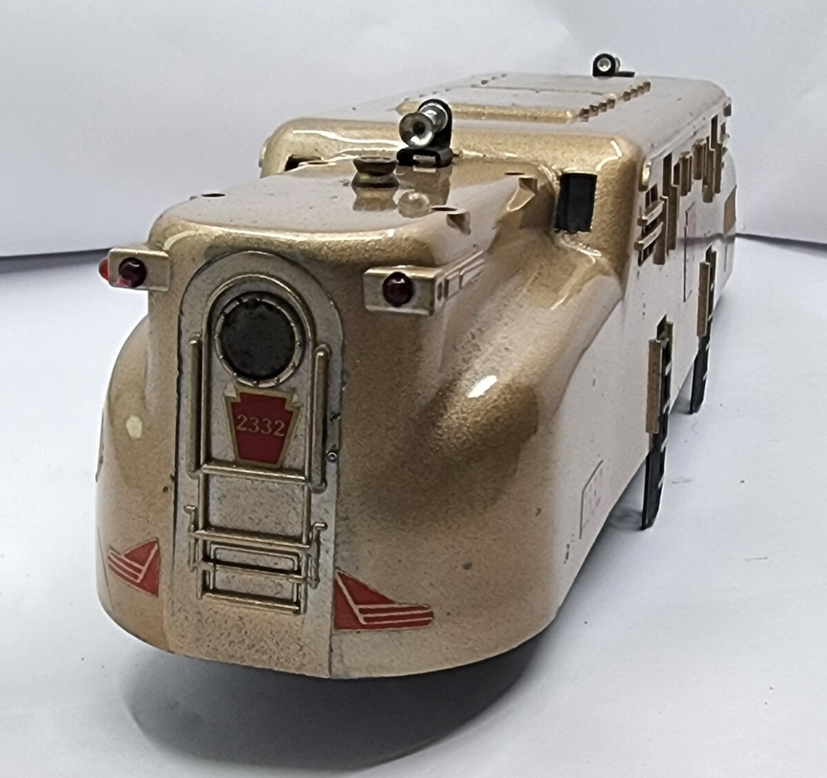 Williams 2332-13 Gold Painted Pennsylvania GG-1 Shell