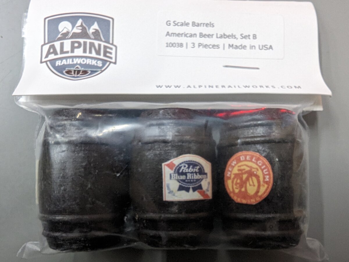Alpine Railworks 1003B G Scale American Beer Label Set B Barrels (Set of 3)