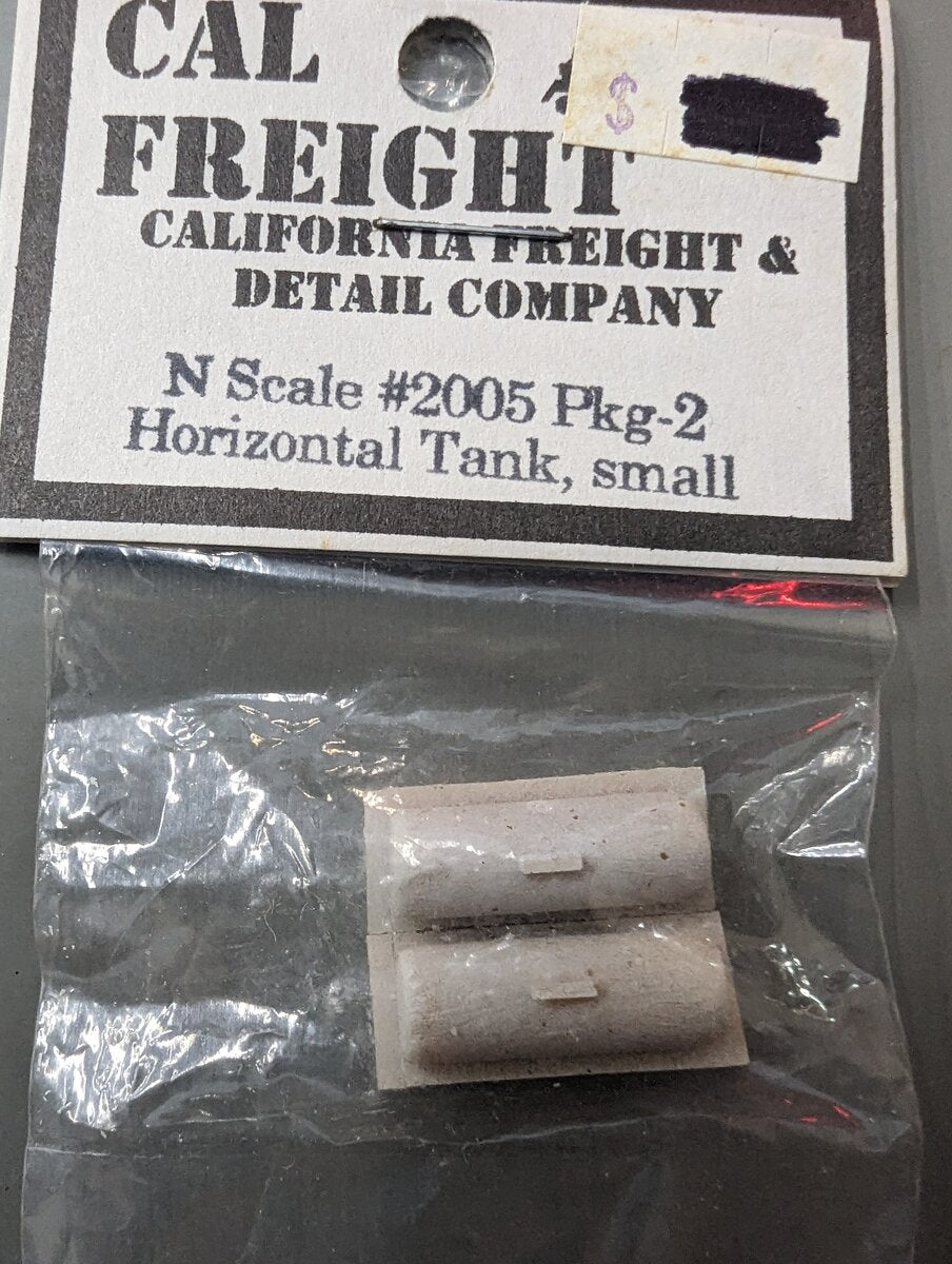 California Freight & Detail 2005 N Scale Small Horizontal Tank (Pack of 2)