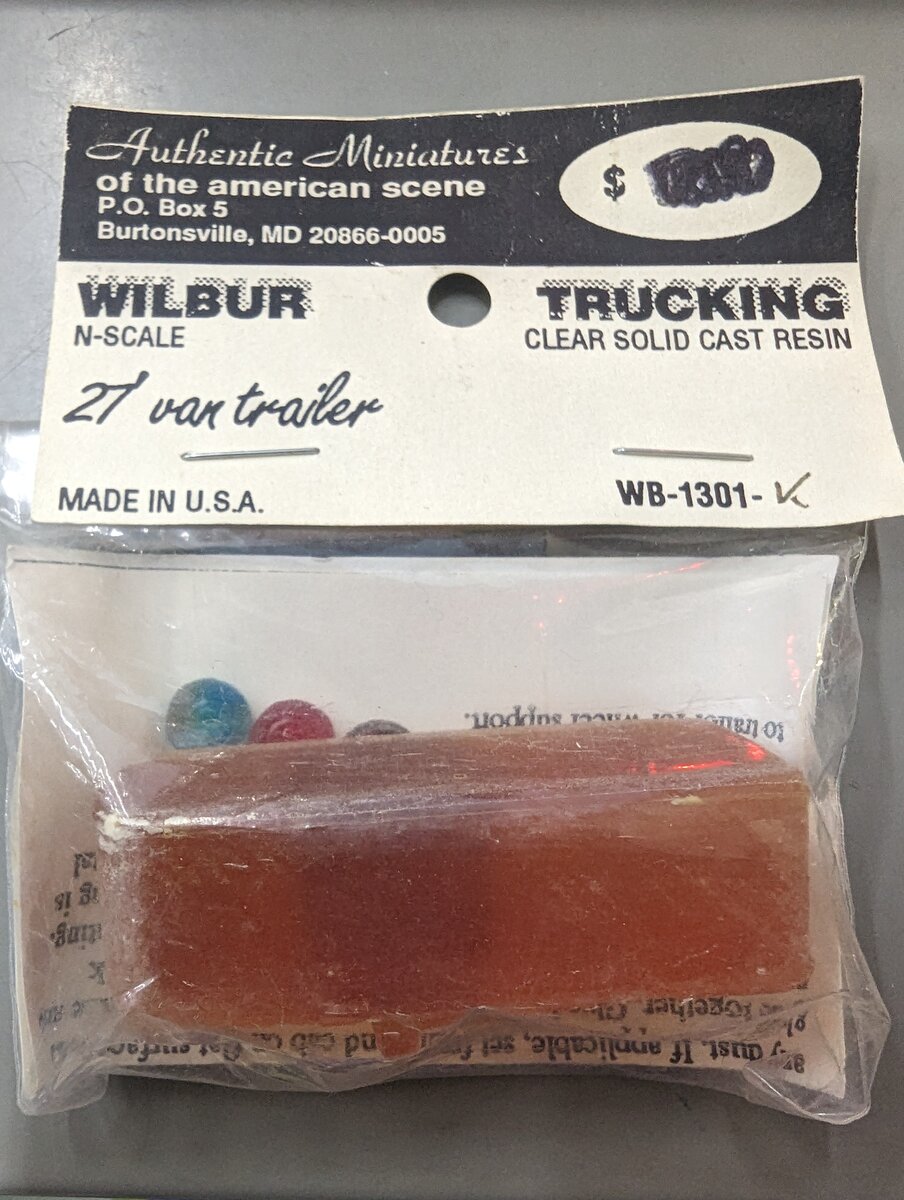 Authentic Miniatures WB-1301 N Scale 27' Van Trailer Clear Solid Cast Resin Kit