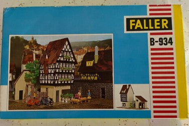 Faller B-934 HO Half Timbered House w/Shop Building Kit