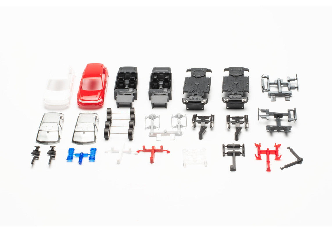 Herpa 013109-2 1:87 MiniKit Volkswagen Tiguan with Warning Light Bar (Set of 2)