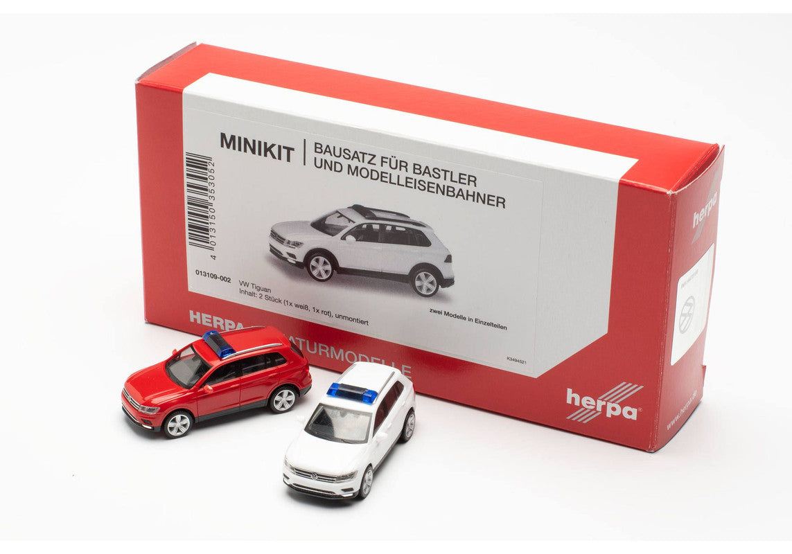 Herpa 013109-2 1:87 MiniKit Volkswagen Tiguan with Warning Light Bar (Set of 2)