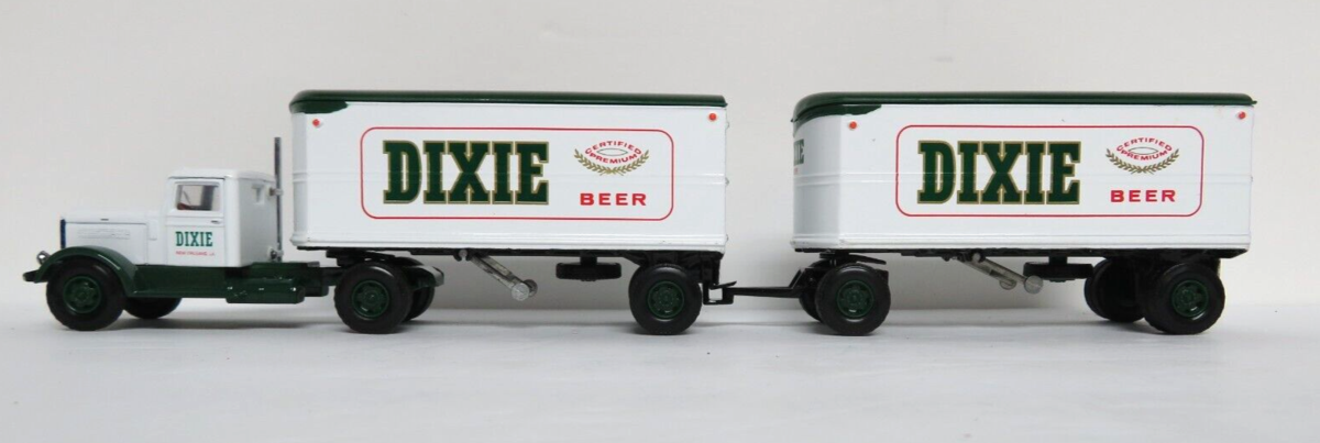 AHL L53202 1:64 Die-Cast "Dixie Beer" Mack Model BM
