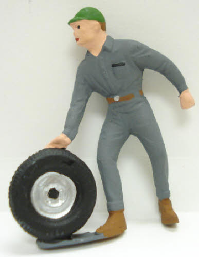 Kramer P40 Mechanic Figure rolling Tire