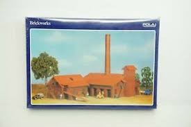 Pola 11805 HO Scale Brickworks Building Kit