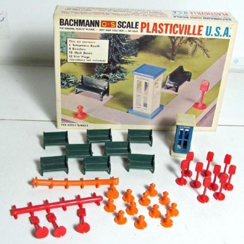 Bachmann 1918 O/S Scale Plasticville Park Asst. Building Kit