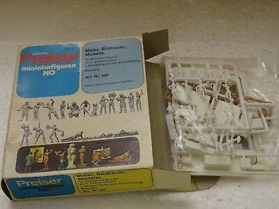 Preiser 300 HO Art and Craft Scene Figures (Set of 18)
