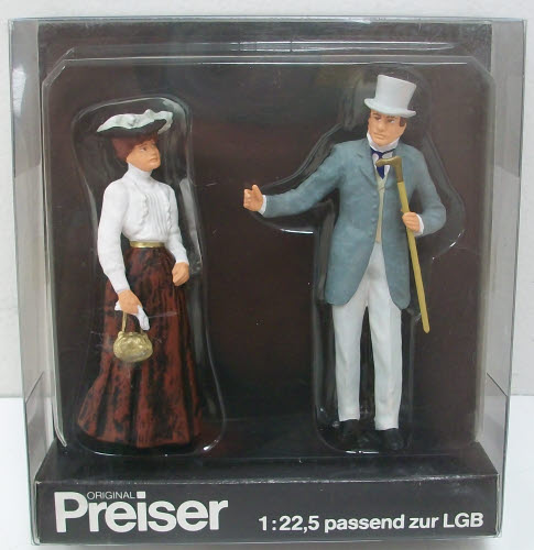 Preiser 45057 G Couple Standing Figures (Set of 2)