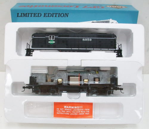Proto 2000 23018 HO Scale Illinois Central GP7 Diesel #8959 - DCC Ready