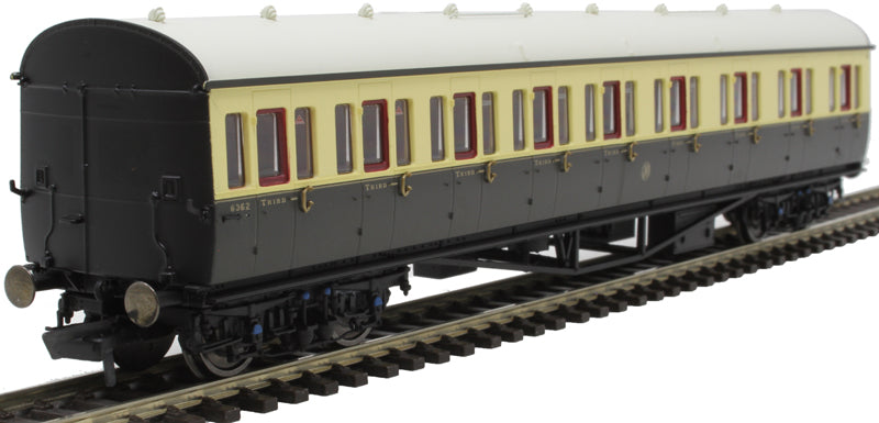 Hornby R4875 OO 57' Great Western Railway Collett Bow Composite Coach #6362
