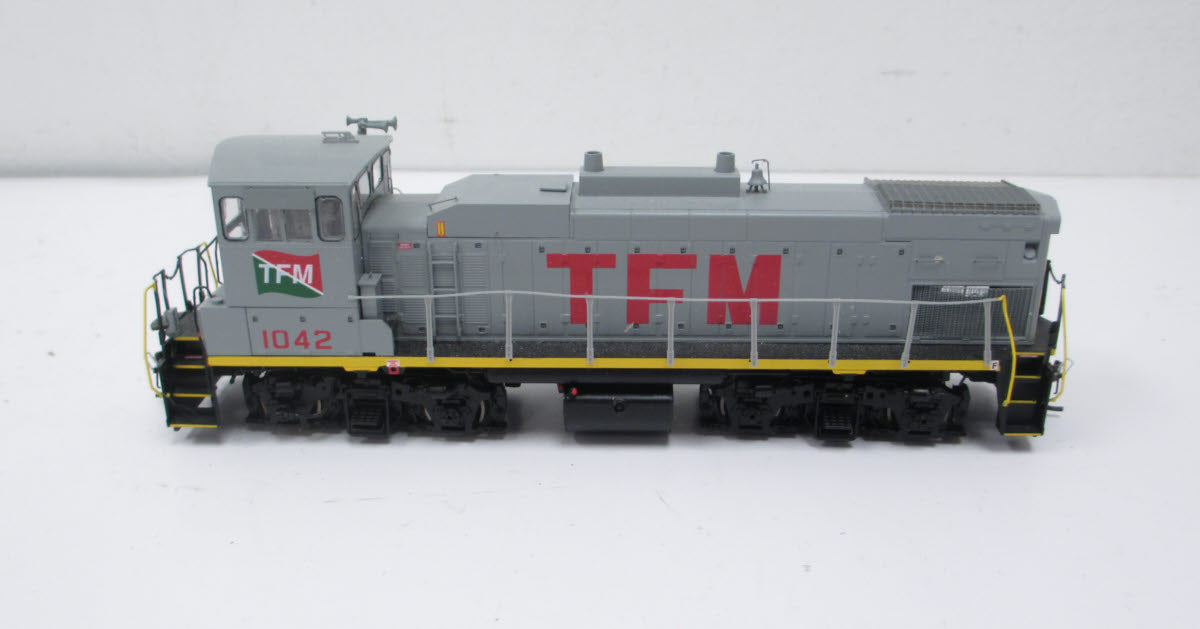 Athearn G66214 HO TFM MP15AC Diesel Locomotive w/DCC & Sound #1042